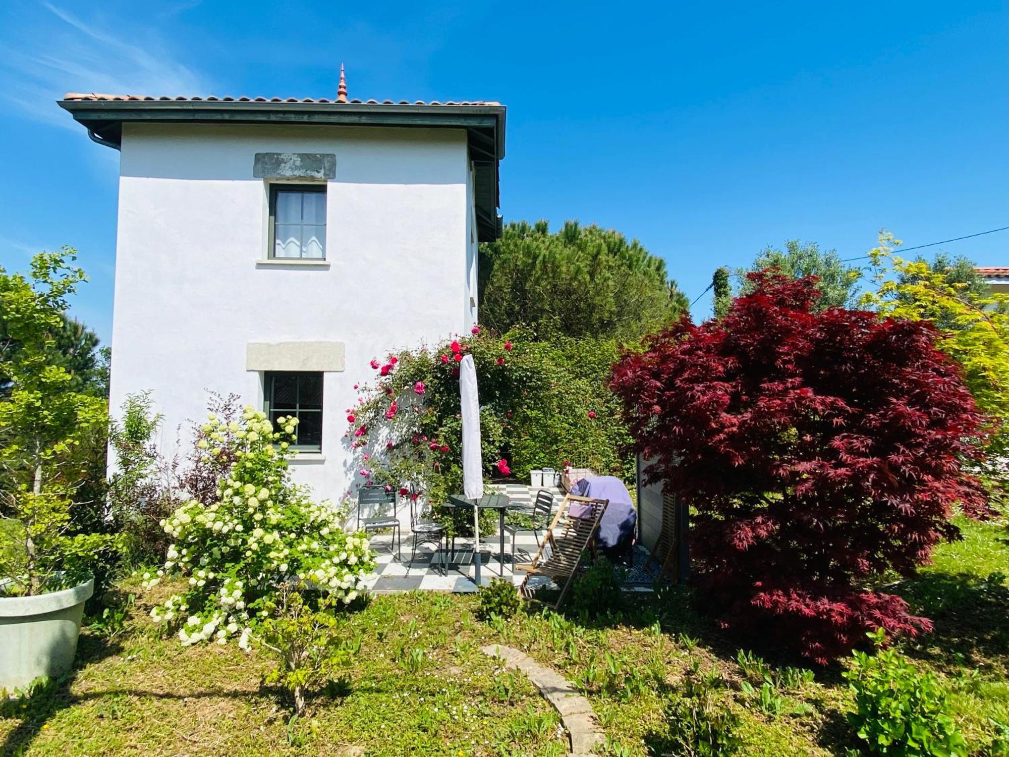 Appartamento La Bastide De Guiche Entre Ocean Et Montagnes Esterno foto
